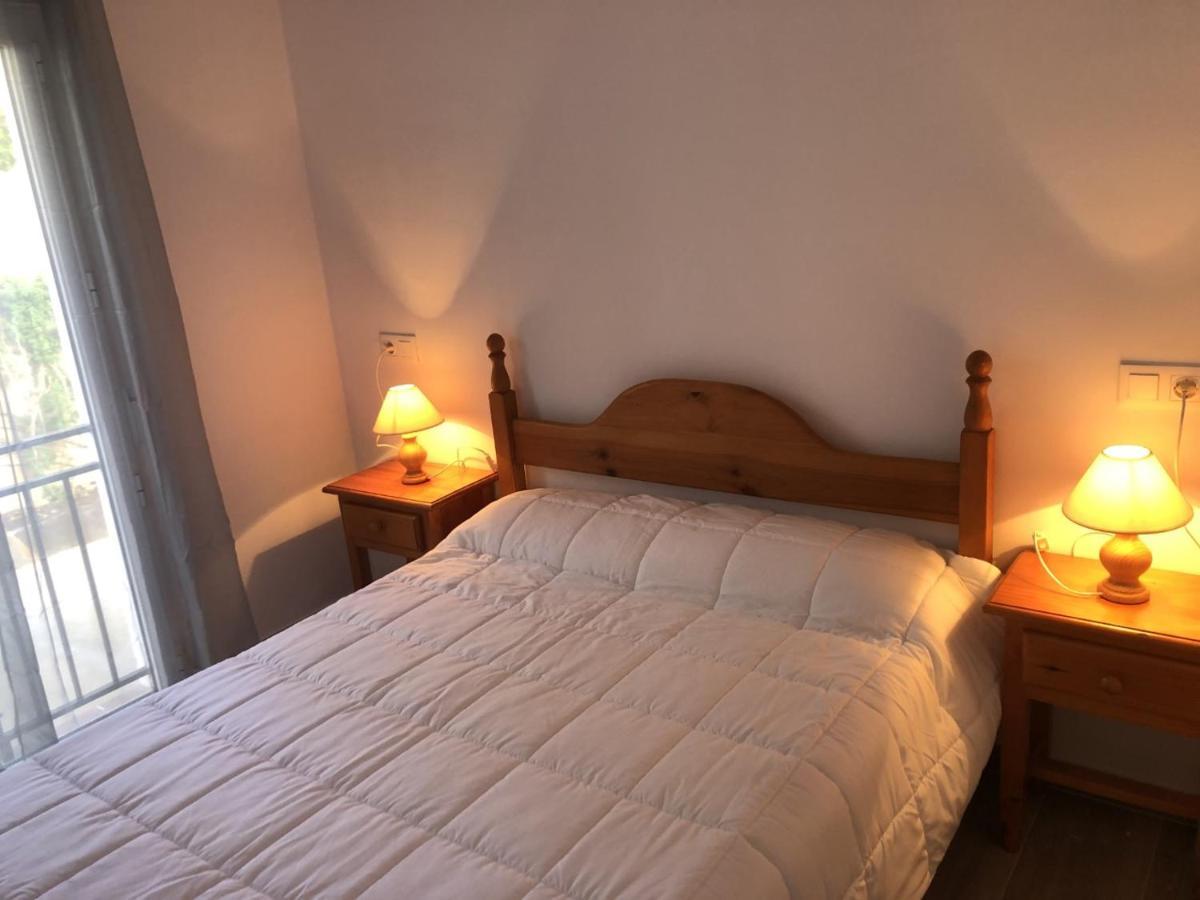 Planta Baixa Amb Jardi I Vistes Al Mar Apartment ยันซา ภายนอก รูปภาพ