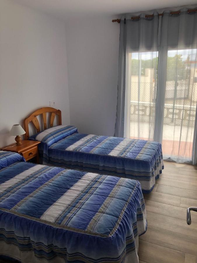 Planta Baixa Amb Jardi I Vistes Al Mar Apartment ยันซา ภายนอก รูปภาพ